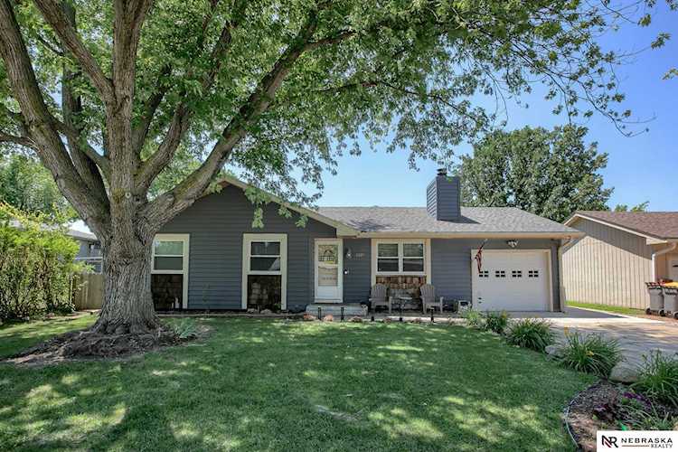 2221 SW 14th St Lincoln, NE 68522