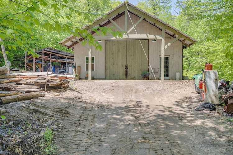 79 Summit Dr New Boston, NH 03070