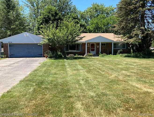614 S Sheldon Rd Plymouth Twp, MI 48170