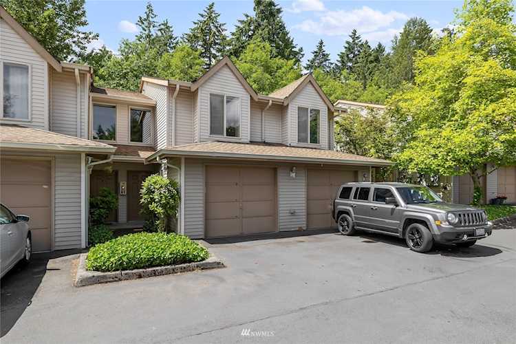 4713 NW Walgren #105 Silverdale, WA 98383