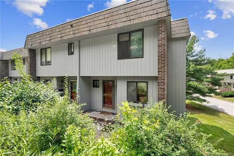 11 Heather Court #11 Cromwell, CT 06416