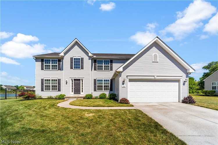 3483 Weston Dr Avon, OH 44011
