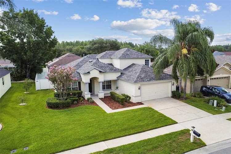 3243 Stoneman LOOP Land O Lakes, FL 34638