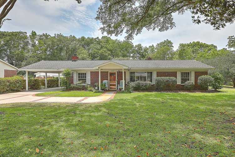 1323 Jeffords St Charleston, SC 29412