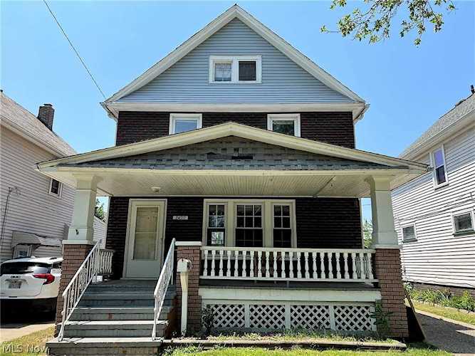 3400 W 120th St Cleveland, OH 44111 | MLS 4384637 Photo 1