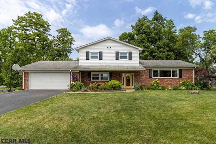 841 Oak Ridge Avenue State College, PA 16801 | home for sale | KBB Photo 1
