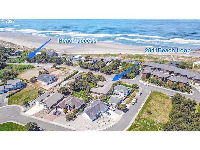 2841 Beach Loop Dr Bandon, OR 97411
