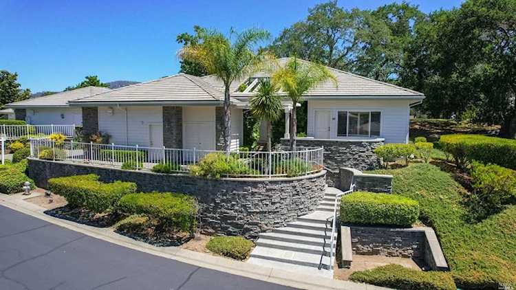 920 Augusta Circle Napa, CA 94558 | MLS 322054623 Photo 1