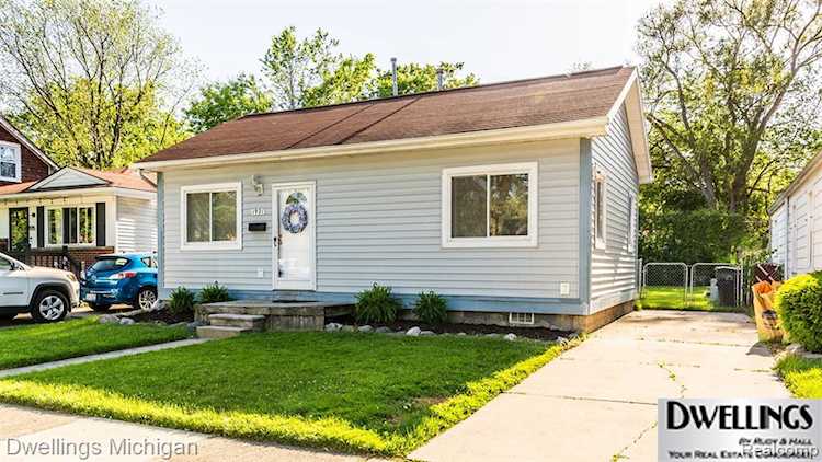 Metro Detroit House Finder | Dwellings Michigan Real Estate Photo 1