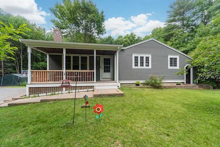 963 Hanover St Hanover, MA 02339