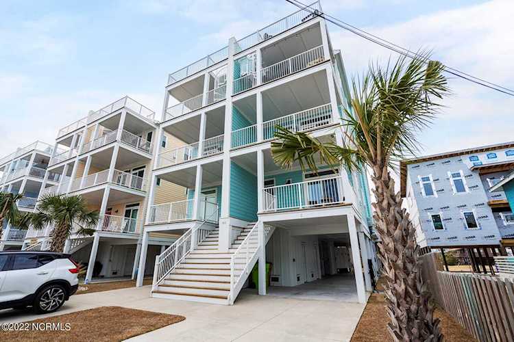 413 Carolina Beach Avenue Carolina Beach, NC 28428