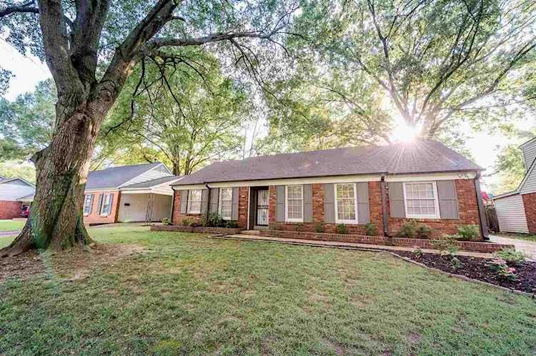 1617 Sterling Dr Memphis, TN 38119