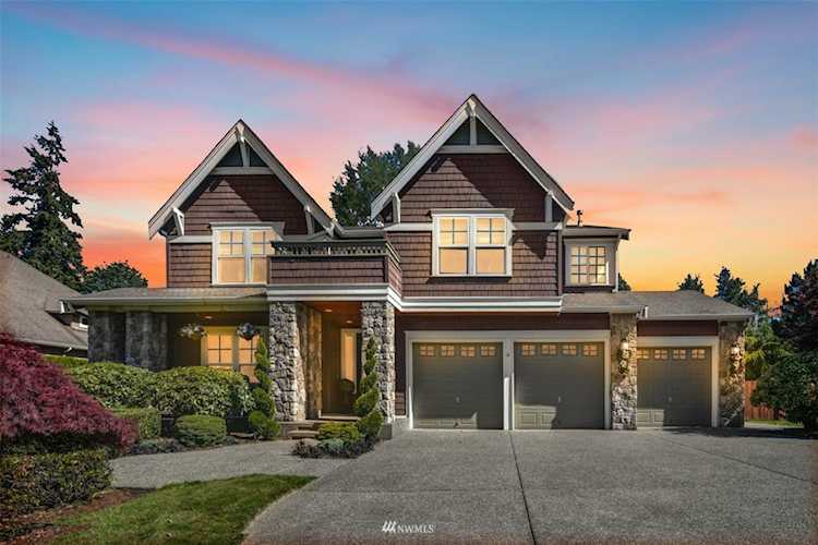13725 233rd St SE Snohomish, WA 98296