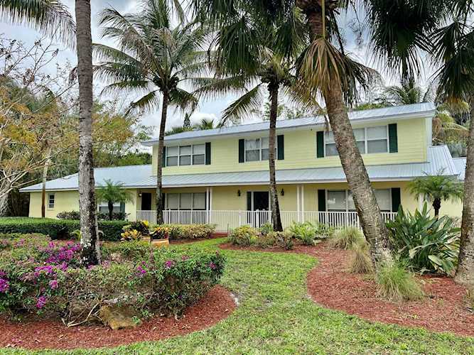 545 SW Indian River Court Stuart, FL 34994