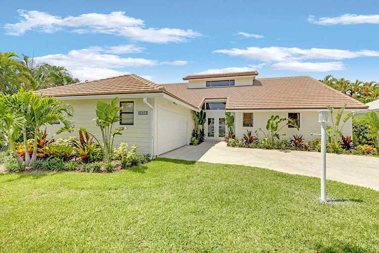 2654 Monaco Terrace Palm Beach Gardens, FL 33410