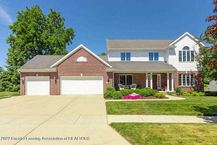 6515 English Oak Dr East Lansing, MI 48823
