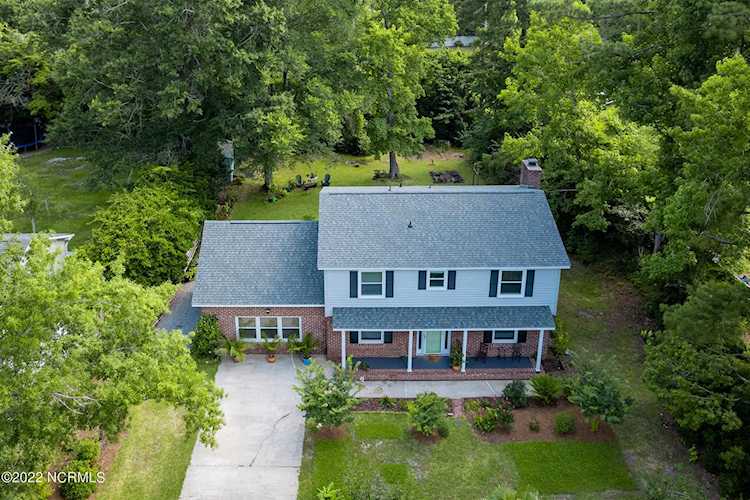 329 Shore Point Drive Wilmington, NC 28411
