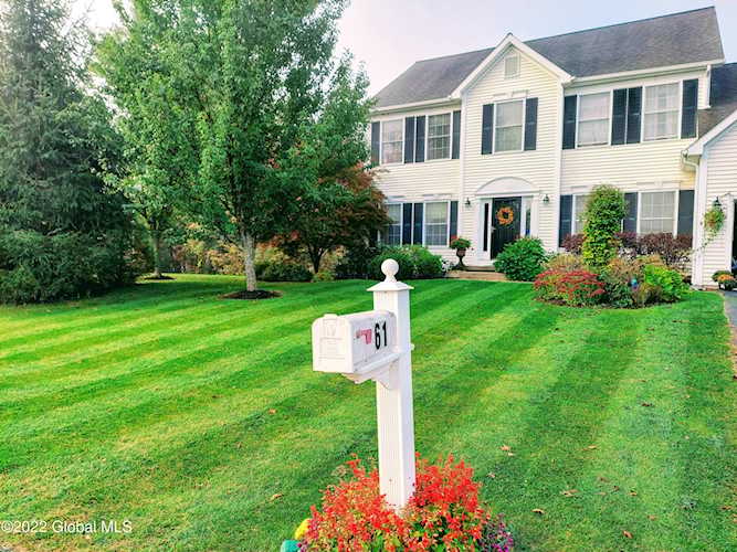 61 Brookhaven Ln Glenmont, NY 12077 | MLS 202220669 Photo 1