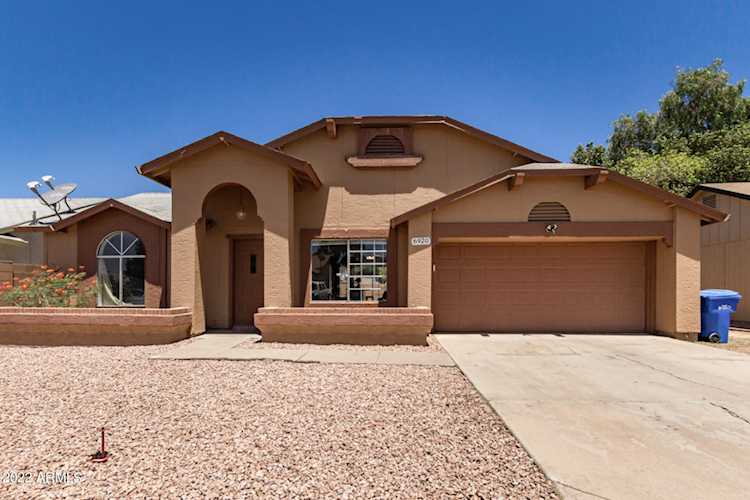 6920 W Cora Lane Phoenix, AZ 85033