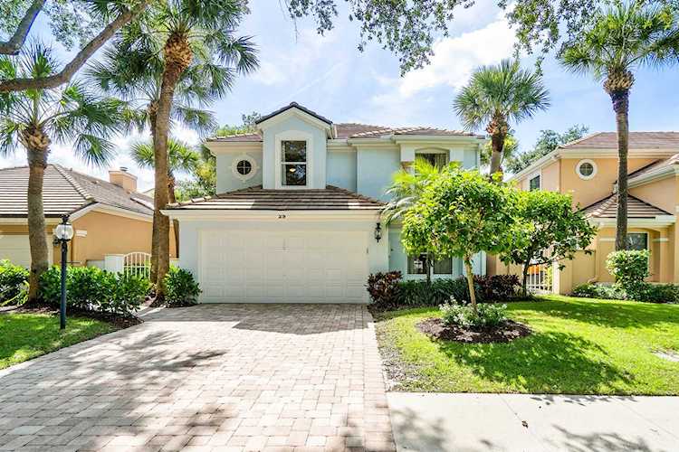 25 Grand Bay Circle Juno Beach, FL 33408