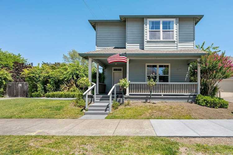 8878 Windsor Road Windsor, CA 95492
