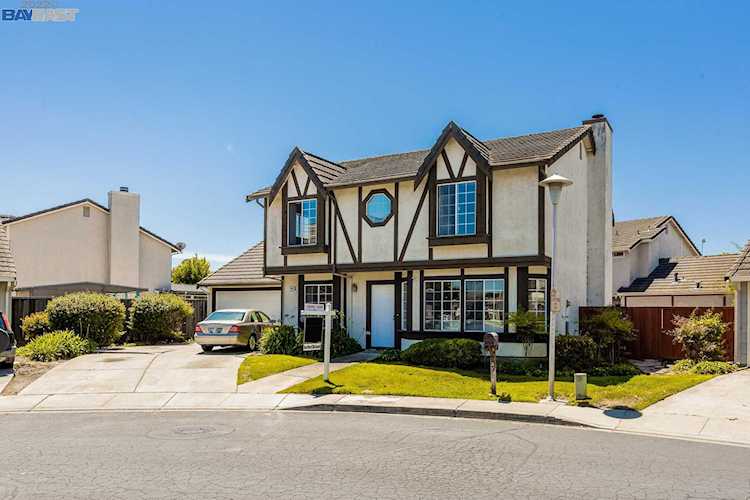 5468 Dekker Ter Fremont, CA 94555