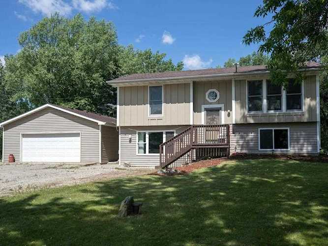 15382 207th Avenue NW Elk River, MN 55330
