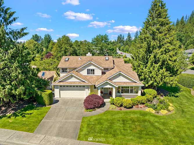 32580 NE 42nd St Carnation, WA 98014