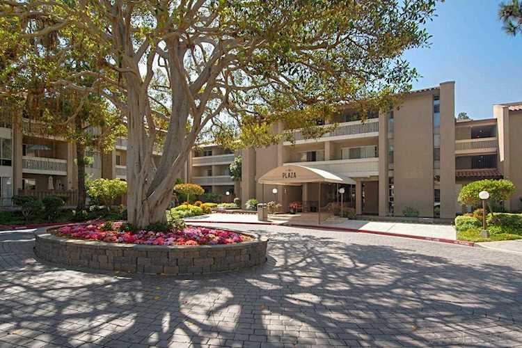 1855 Diamond #5-132 San Diego, CA 92109