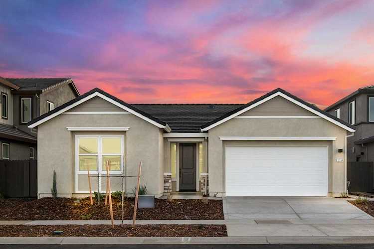 1764 Santa Cruz Drive Plumas Lake, CA 95961