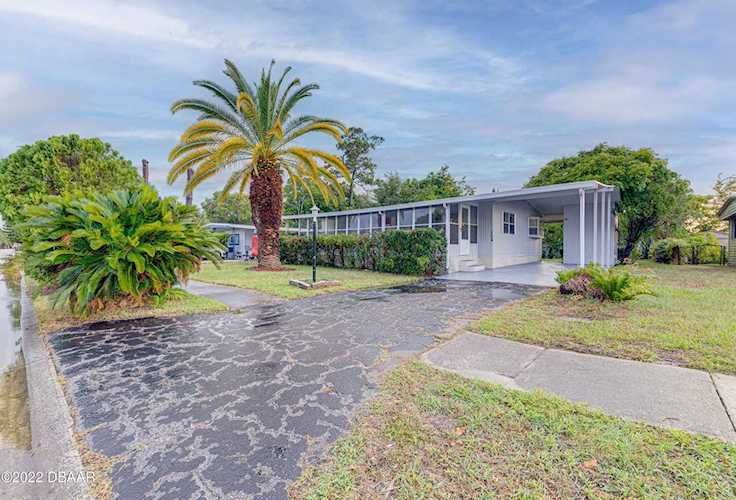 104 Aloha Terrace Port Orange, FL 32129