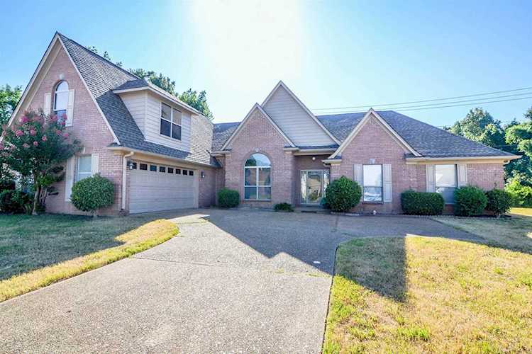 527 Birthstone Cv Memphis, TN 38109