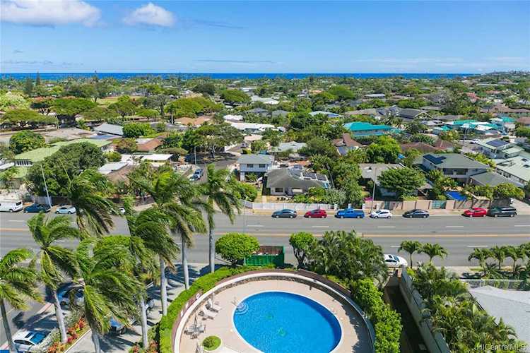 4340 Pahoa Avenue #9C Honolulu, HI 96816