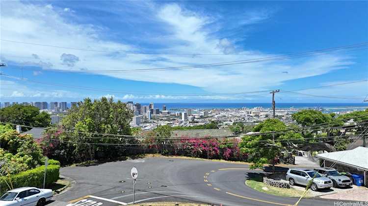 1108 Alewa Drive Honolulu, HI 96817