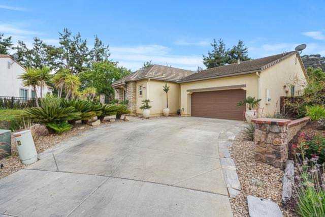 27091 Sunningdale Way Valley Center, CA 92082