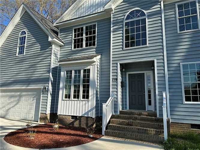 205 Hall Rd Hampton, VA 23664