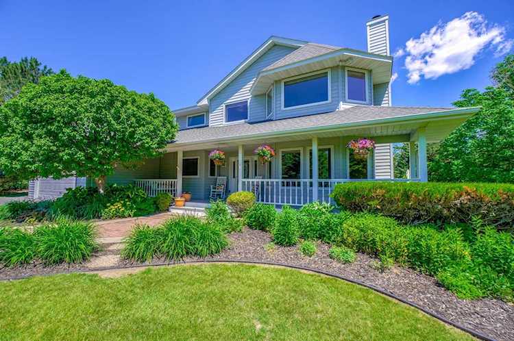 374 Milwaukee Road Hudson, WI 54016