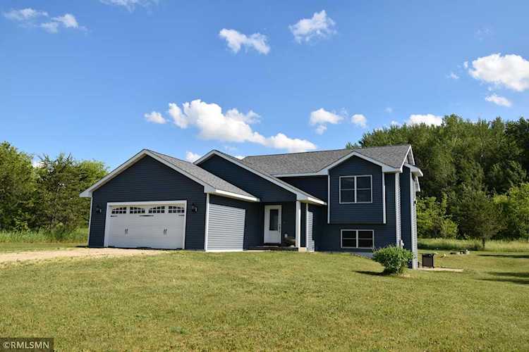 1213 119th Avenue Roberts, WI 54023 | MLS 6226005 Photo 1
