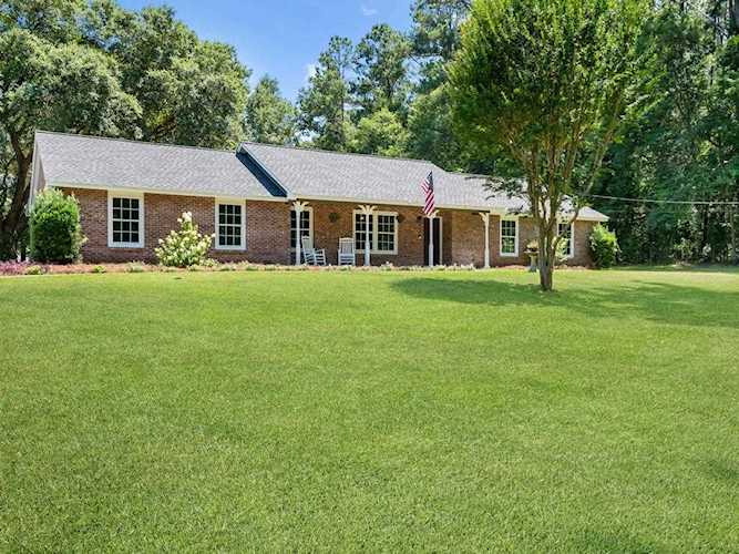 5121 Red Fox Run Tallahassee, FL 32303