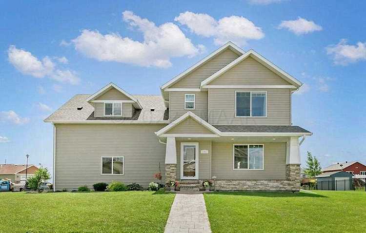 1352 Morningside Dr Casselton, ND 58012 | MLS 22-3125 Photo 1