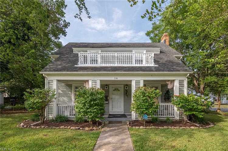 16 Afton Parkway Portsmouth, VA 23702