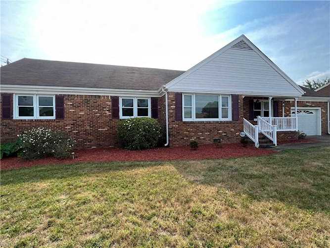 900 Hillview Blvd Virginia Beach, VA 23464