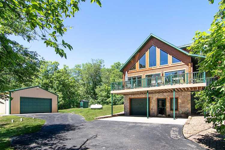17106 305th Ave Detroit Lakes, MN 56501