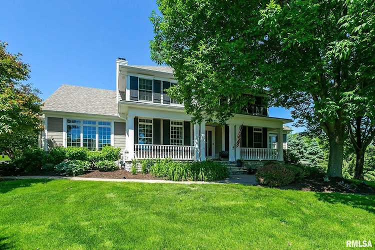 19036 251st Ave Bettendorf, IA 52722
