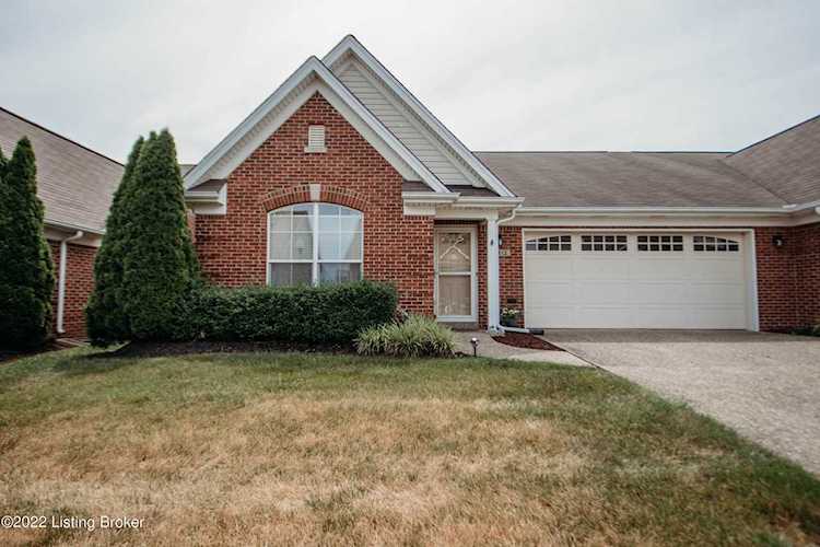 4412 Westbrook Dr La Grange, KY 40031