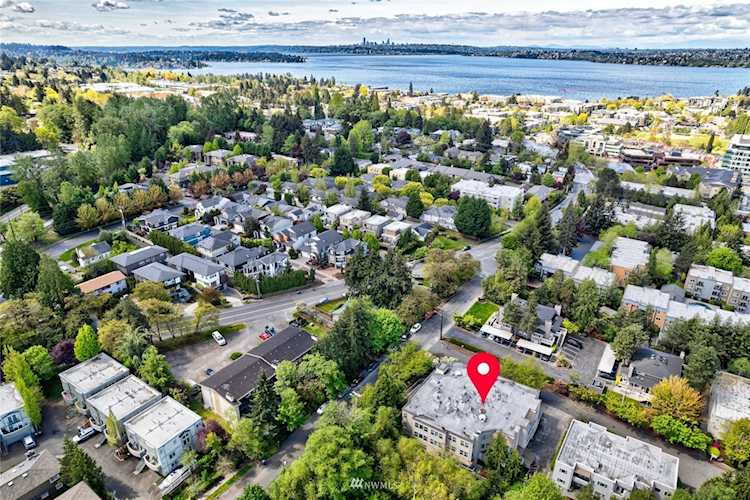 836 2nd Ave #103 Kirkland, WA 98033