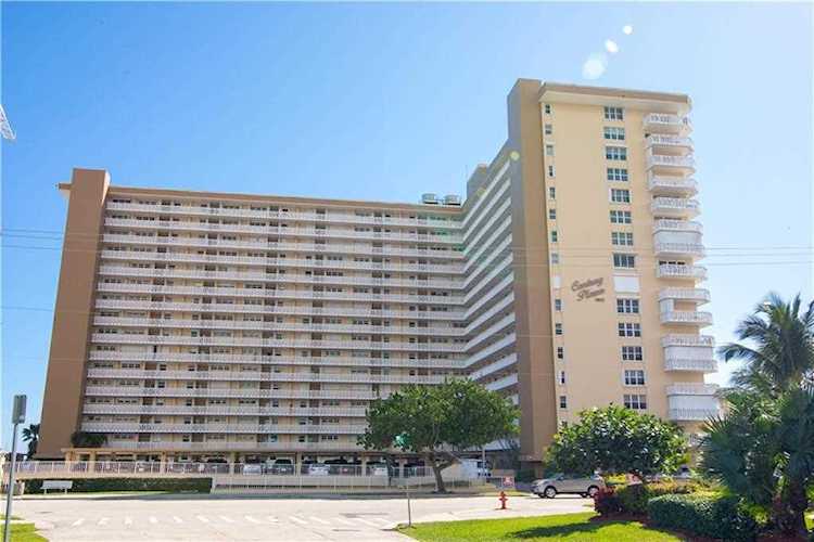 1012 N Ocean Blvd #701 Pompano Beach, FL 33062