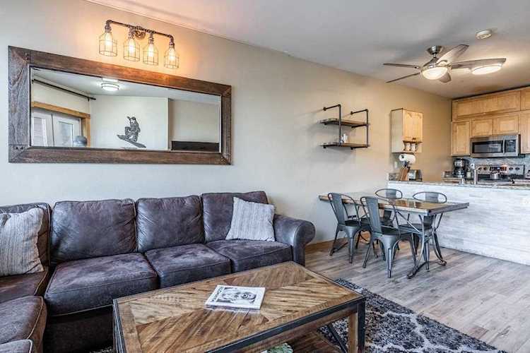 4000 Meridian Blvd #309 Juniper Springs Lodge #309 Mammoth Lakes, CA 93546