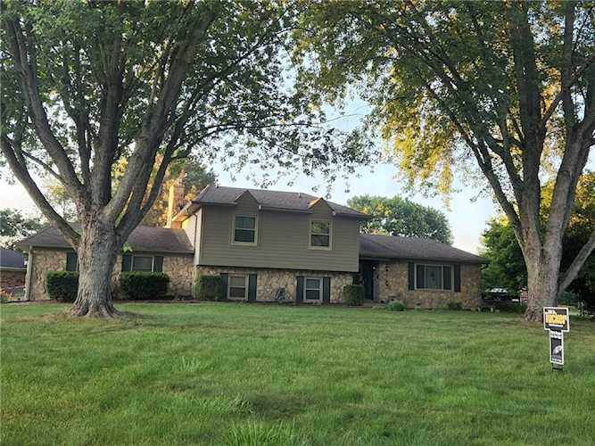 7161 Marstella Dr Brownsburg, IN 46112