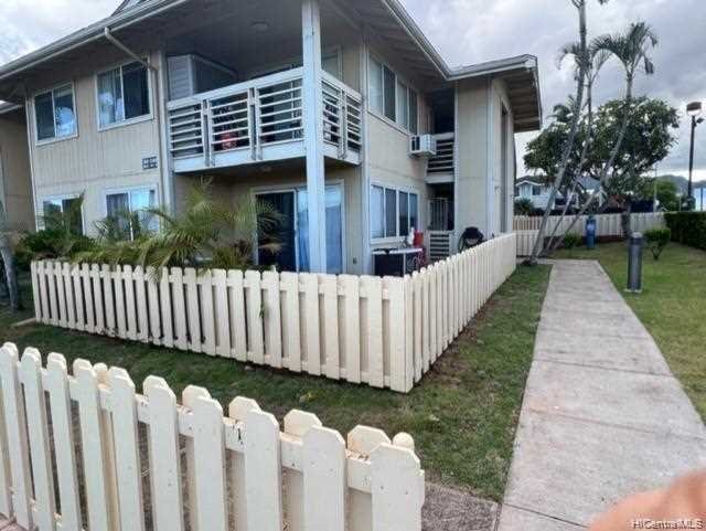 94-546 Kupuohi Street #27/102 Waipahu, HI 96797